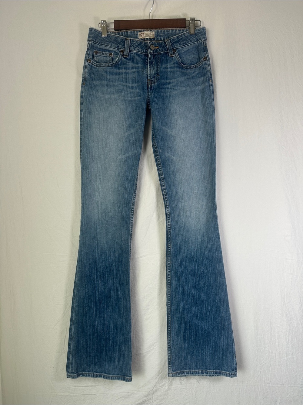 Buckle Medium Blue Flare Jeans